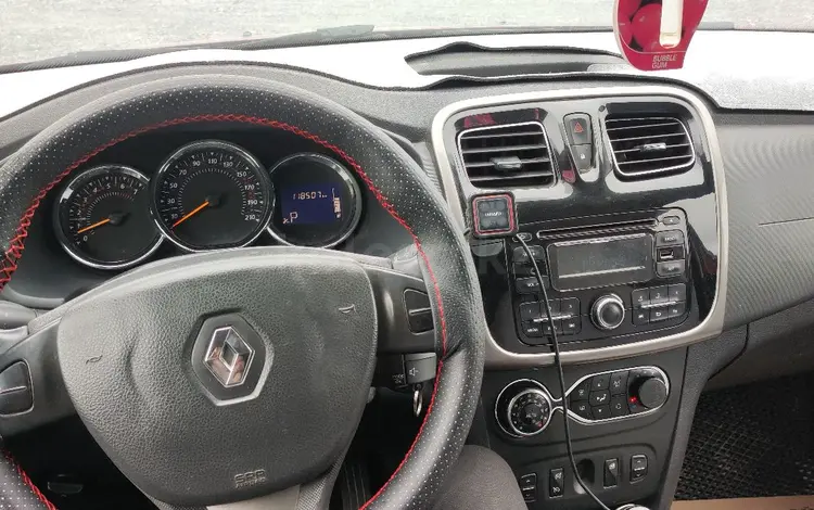 Renault Sandero Stepway 2015 годаүшін3 700 000 тг. в Актобе