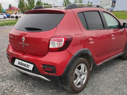 Renault Sandero Stepway 2015 года за 3 700 000 тг. в Актобе – фото 4