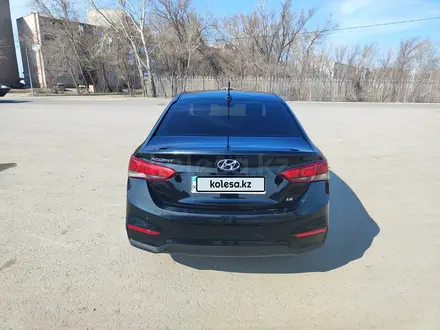 Hyundai Accent 2019 года за 7 600 000 тг. в Павлодар – фото 5