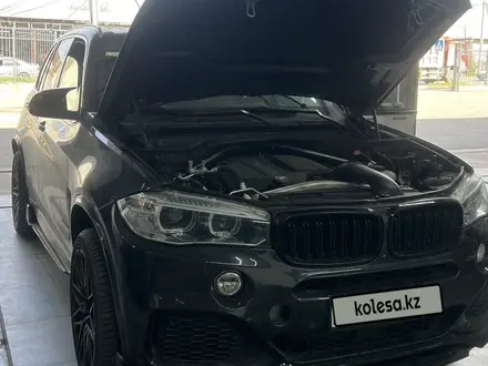 BMW X5 2016 года за 20 000 000 тг. в Шымкент – фото 29