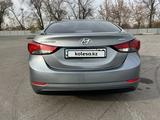 Hyundai Elantra 2015 года за 6 000 000 тг. в Алматы – фото 3