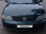 Volkswagen Passat 1998 годаүшін1 600 000 тг. в Тараз