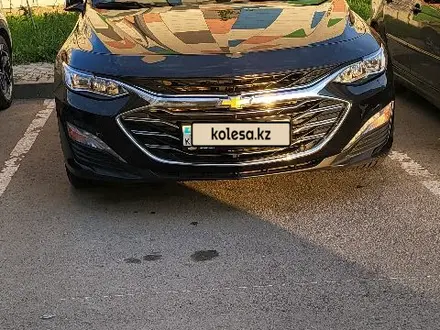 Chevrolet Malibu 2020 года за 8 500 000 тг. в Алматы – фото 4