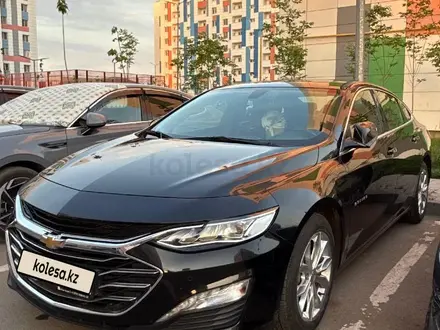 Chevrolet Malibu 2020 года за 8 500 000 тг. в Алматы – фото 2