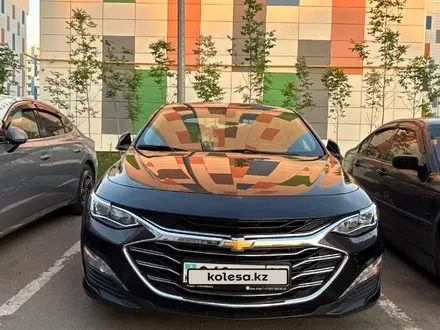 Chevrolet Malibu 2020 года за 8 500 000 тг. в Алматы – фото 3