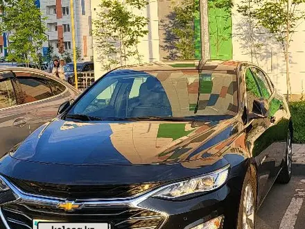 Chevrolet Malibu 2020 года за 8 500 000 тг. в Алматы – фото 15