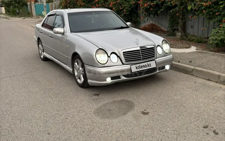 Mercedes-Benz E 320 1995 годаүшін3 200 000 тг. в Алматы