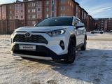 Toyota RAV4 2021 годаfor15 500 000 тг. в Караганда – фото 3
