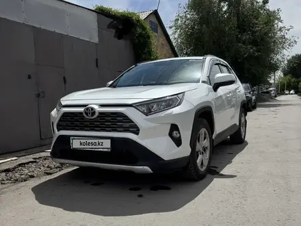 Toyota RAV4 2021 года за 14 900 000 тг. в Караганда – фото 7
