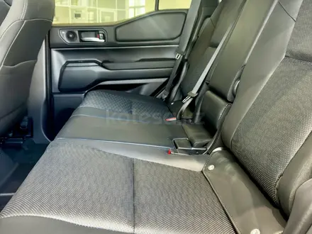 Toyota Land Cruiser Prado Luxe+ 2025 года за 48 490 000 тг. в Астана – фото 10