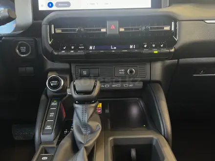 Toyota Land Cruiser Prado Luxe+ 2025 года за 48 490 000 тг. в Астана – фото 14