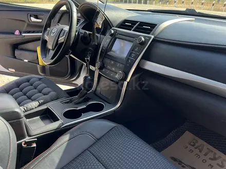 Toyota Camry 2015 года за 5 999 999 тг. в Уральск – фото 7