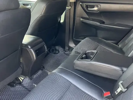 Toyota Camry 2015 года за 5 999 999 тг. в Уральск – фото 6