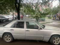 Mercedes-Benz E 260 1992 годаүшін1 200 000 тг. в Алматы