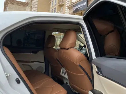 Toyota Camry 2023 года за 14 000 000 тг. в Актау – фото 7