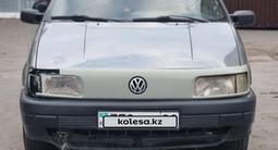 Volkswagen Passat 1992 годаүшін1 300 000 тг. в Астана – фото 2