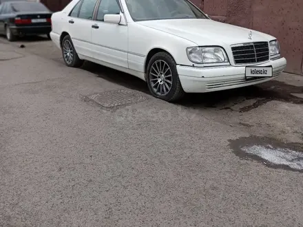 Mercedes-Benz S 320 1996 года за 4 300 000 тг. в Караганда – фото 4