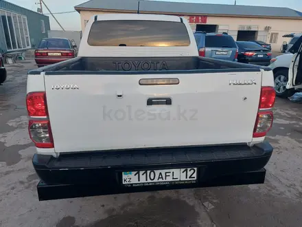 Toyota hilux 2015 в Актау – фото 4