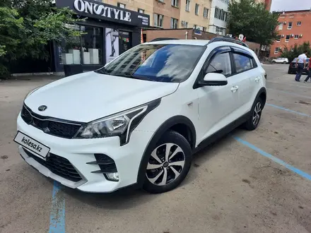 Kia Rio X-Line 2020 года за 8 300 000 тг. в Астана