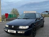 Volkswagen Passat 1994 года за 1 300 000 тг. в Тараз – фото 2