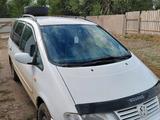 Volkswagen Sharan 1997 года за 2 000 000 тг. в Актобе – фото 3