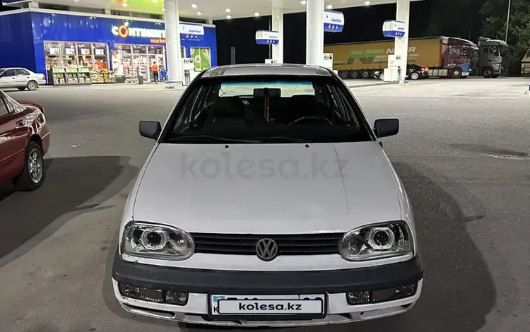 Volkswagen Golf 1992 года за 1 520 000 тг. в Алматы