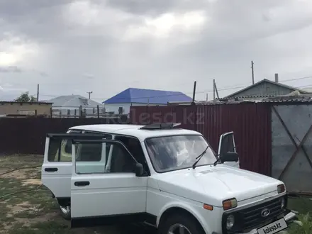 ВАЗ (Lada) Lada 2131 (5-ти дверный) 2016 года за 2 500 000 тг. в Атырау – фото 7