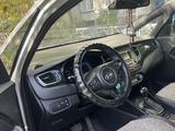 Kia Carens 2013 годаүшін5 000 000 тг. в Петропавловск – фото 4