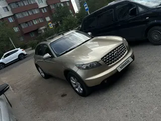 Infiniti FX35, 2003
