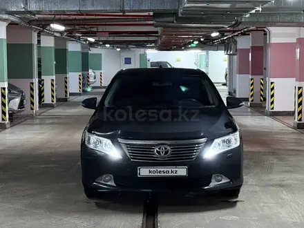 Toyota Camry 2012 года за 10 000 000 тг. в Астана – фото 2