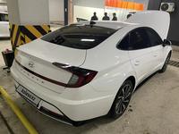 Hyundai Sonata 2023 годаfor12 900 000 тг. в Астана