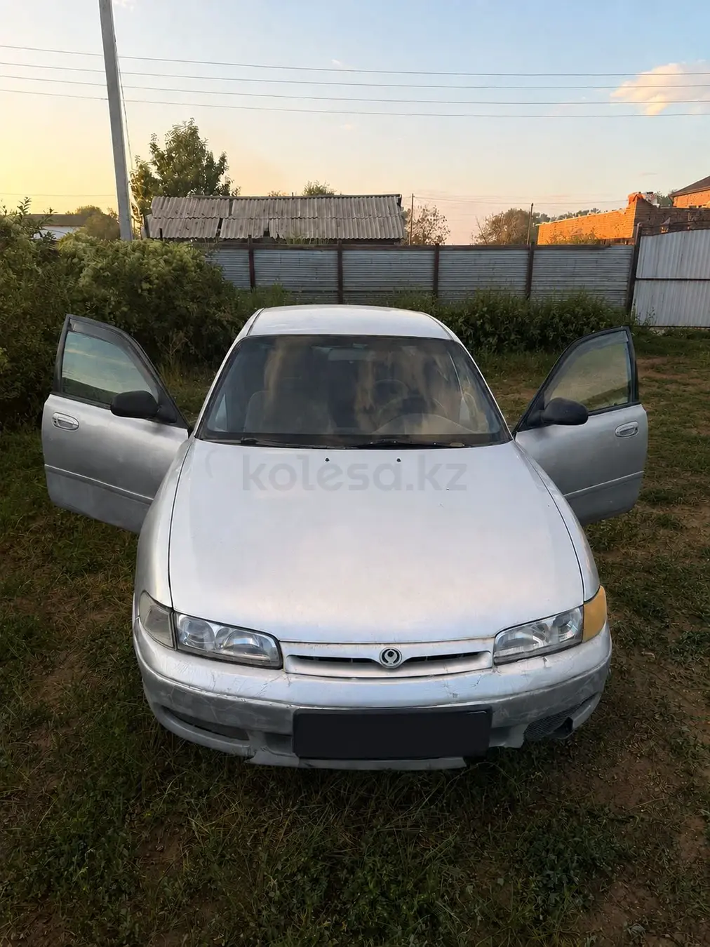 Mazda Cronos, 1992