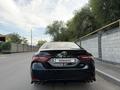 Toyota Camry 2021 года за 14 200 000 тг. в Алматы – фото 11