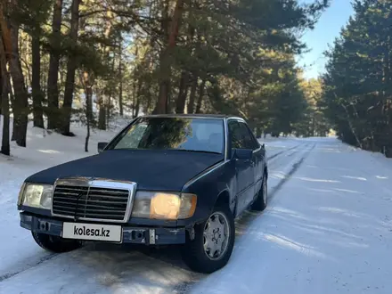 Mercedes-Benz E 230 1990 года за 700 000 тг. в Караганда