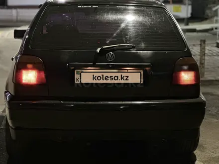 Volkswagen Golf 1997 года за 900 000 тг. в Алматы – фото 14
