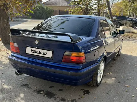 BMW 318 1994 года за 1 500 000 тг. в Семей – фото 5