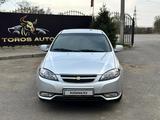 Chevrolet Lacetti 2023 года за 6 250 000 тг. в Петропавловск – фото 2
