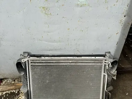 Радиатор охлаждения W220 из Японии за 50 000 тг. в Алматы – фото 3