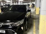 Toyota Camry 2018 годаfor17 000 000 тг. в Костанай – фото 3