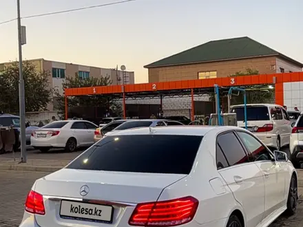 Mercedes-Benz E 200 2014 года за 12 000 000 тг. в Актау – фото 2