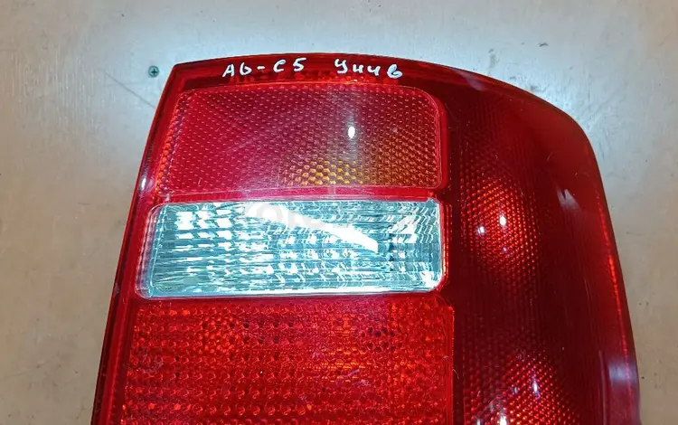 Фонарь задний правый Ауди А6-С5 универсал за 15 000 тг. в Караганда