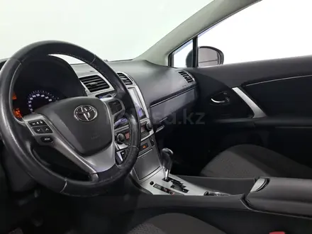 Toyota Avensis 2012 года за 5 990 000 тг. в Астана – фото 12