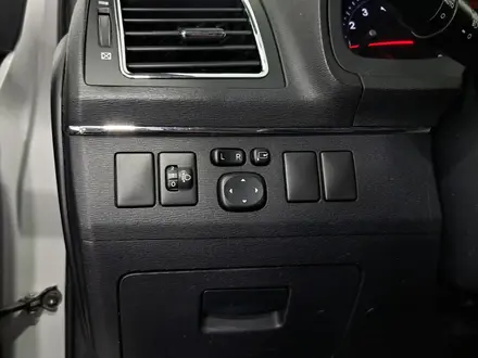 Toyota Avensis 2012 года за 5 990 000 тг. в Астана – фото 22