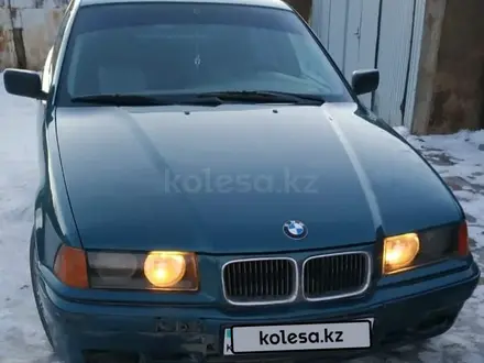 BMW 316 1992 года за 1 500 000 тг. в Уральск – фото 2