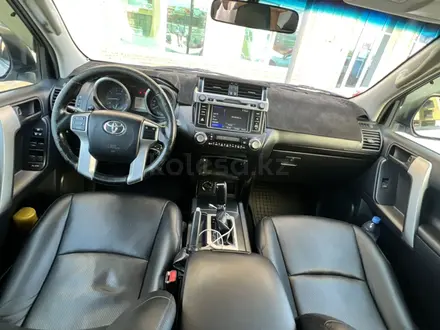 Toyota Land Cruiser Prado 2013 года за 17 000 000 тг. в Актау – фото 15
