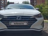 Hyundai Elantra 2019 года за 8 800 000 тг. в Астана