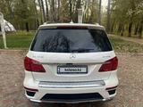 Mercedes-Benz GL 500 2013 годаfor16 700 000 тг. в Алматы – фото 5