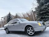 Mercedes-Benz E 240 1998 годаүшін2 450 000 тг. в Алматы