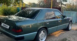 Mercedes-Benz E 220 1992 годаүшін2 400 000 тг. в Костанай – фото 2