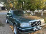 Mercedes-Benz E 220 1992 года за 2 400 000 тг. в Костанай – фото 5